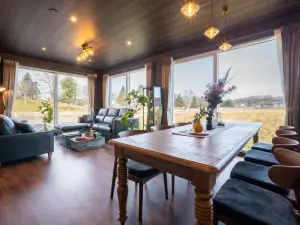 THE HORIZON RESIDENCE