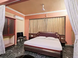 Land Mark Inn