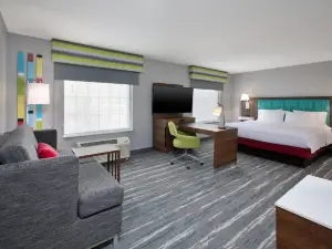 Hampton Inn & Suites St. Cloud