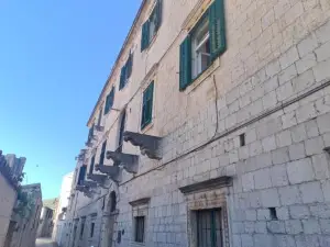 Apartment Tomazina (Seaview,Central, Heritage)
