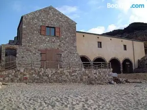 Domus Shardana