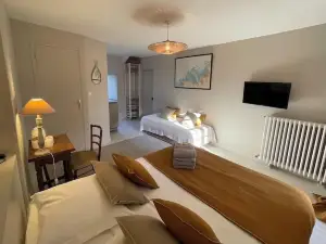 La Haute Flourie - Bed and Breakfast -Chambres d'hôtes