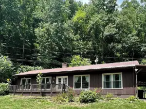 Wendover Cottage - 3 Br 2 BA