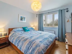 Y Deri - Close to Village and Beach
