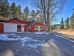 'Wildmanor Ranch' Near Red Rocks w/ Hot Tub!
