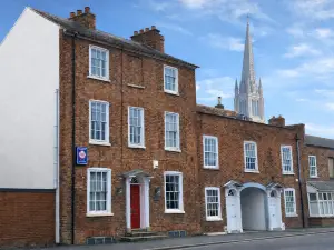 The Red House