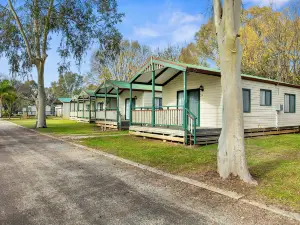 Howlong Caravan Park