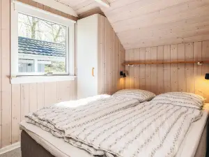 8 Person Holiday Home in Spøttrup-by Traum