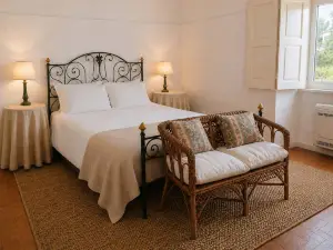 Charming 19th-Century Farmhouse Retreat in Lousã, Portugal