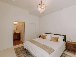 East Main Lofts - Haven 202