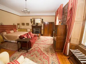 The Old Priory Guesthouse