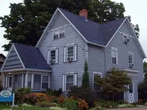 Four Creeks Bed&Breakfast