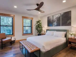 Spring River Retreat by AvantStay