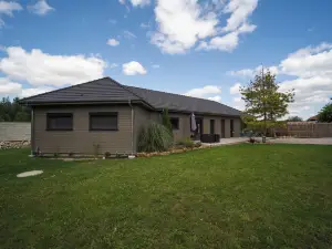 Cosy Wood House