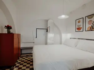 Hidden House in Monopoli