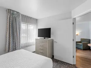 MainStay Suites Chicago Schaumburg