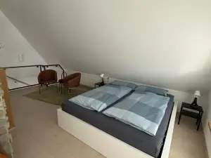 Lichtdurchflutete Ferienwohnung in Bendorf-sayn am Rhein