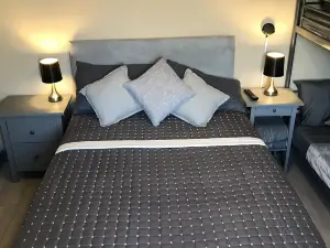 The Lord Grey Hotel