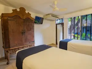 โรงแรม มิซิออน, อคาปุลโก เซนโตร