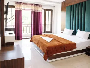 โรงแรม ดัลเฮาซี ดีไลท์