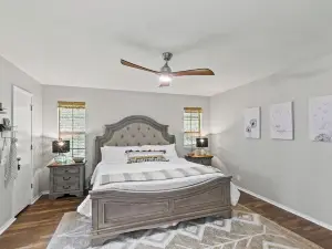 Beautiful Renovated Home-Mena Mountain View-UTV Trails-CMA-MTB-Kayak & Much More