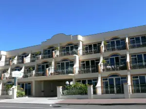 Beachfront Motel