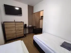 Symple Apartments