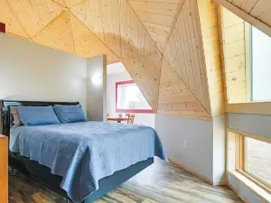 Unique Dome Home in Menomonie: 2 Mi to Main St!