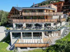 Hotel Zirbenhof