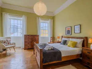 GuestReady - Doctor's House Terrace