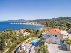 Penny Luxury Apartments Samos