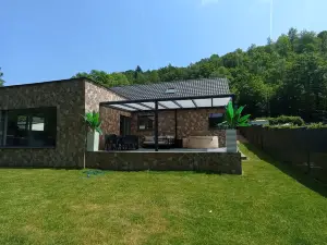 La Villa "les Pieds Dans l'eau"