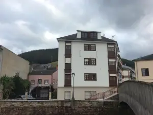 Hotel - Apartamentos La Bilbaina