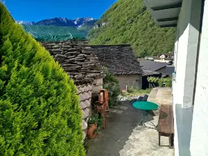 "Casa Coerente" Cavergno - Room #3