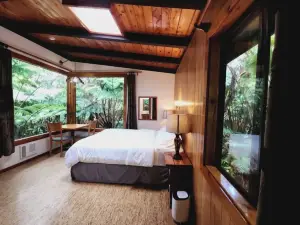 The Pacifica Inn