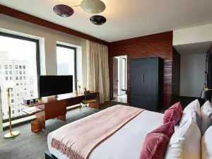 The Craftsman Inn & Suites