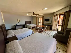 Hotel Plaza