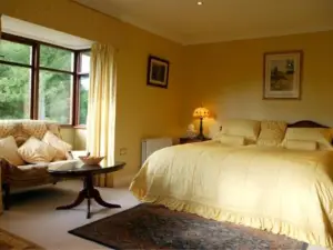Hanora's Cottage Guesthouse and Restaurant