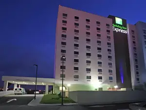 Holiday Inn Express SALTILLO ZONA AEROPUERTO by IHG