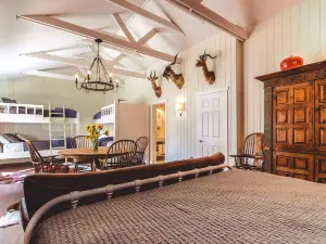 Stables Inn