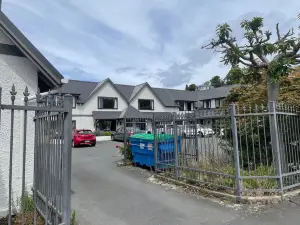 Allan Court Motel
