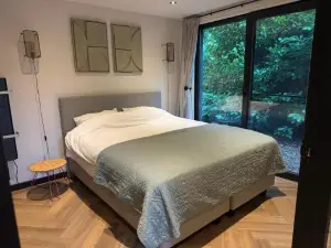 Fantastisch Luxe Boshuis I Onthaasten in de Natuur