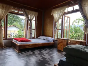 Penuel Homestay