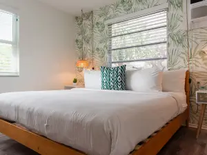 Seaspray Surf Lodge