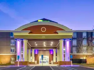 Holiday Inn Express & Suites KANSAS CITY-GRANDVIEW by IHG