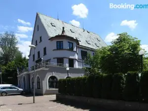 Hotel U Jezirka
