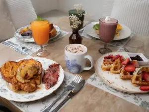 La Liebre Bed and Breakfast