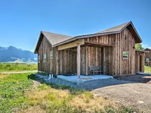Dreamy Mountain-View Cabin Near Yellowstone!