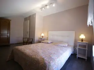 Horville Garden Retreat