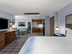 AmericInn by Wyndham Austin
